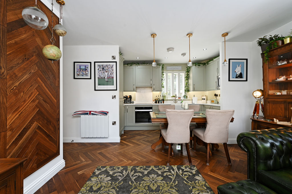 10 Hawthorne Mews Broomhill